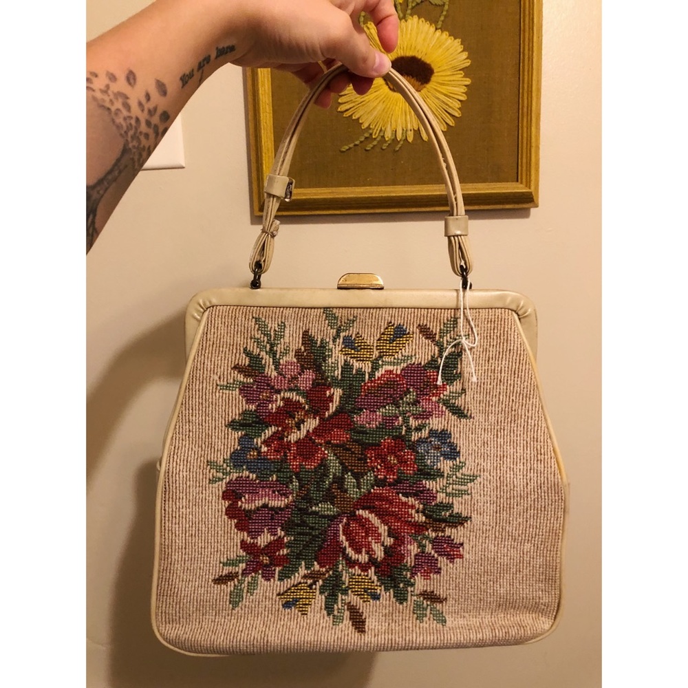 Vintage Floral Tapestry Handbag